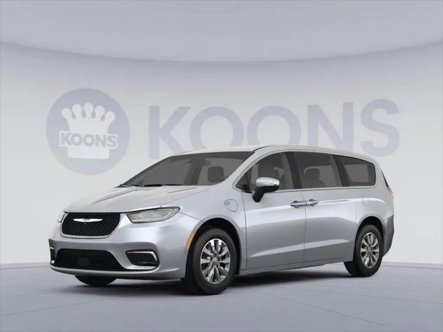 2022 Chrysler Pacifica Hybrid Touring L for sale in Vienna, VA