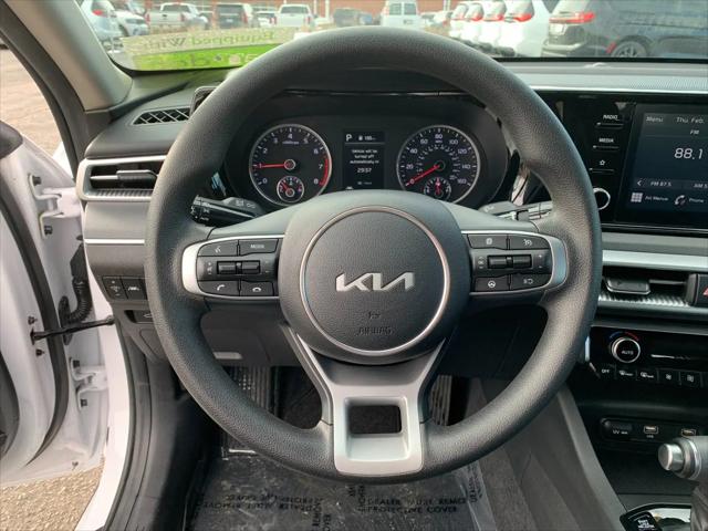 2024 Kia K5 LXS