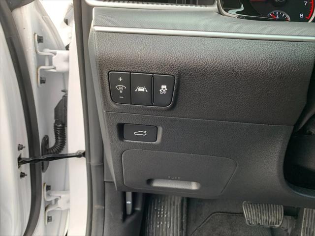 2024 Kia K5 LXS