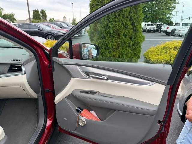 2023 Cadillac XT5 AWD Premium Luxury