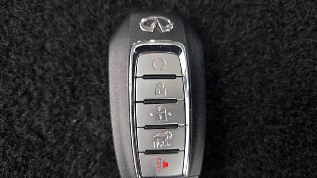 2022 INFINITI QX60 SENSORY