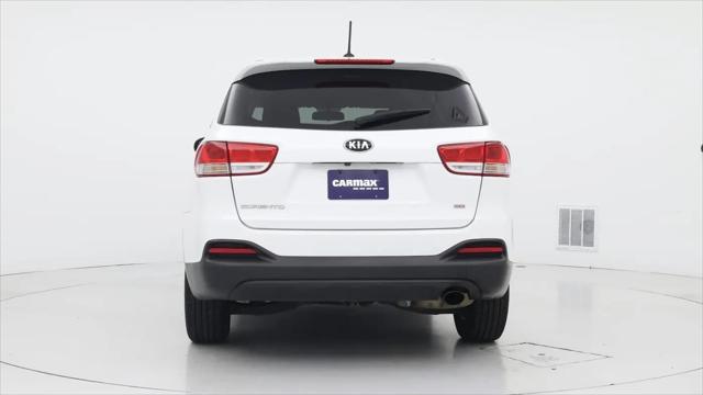 2016 Kia Sorento 2.4L LX