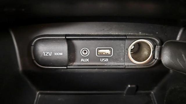 2016 Kia Sorento 2.4L LX