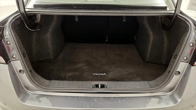 2024 Nissan Versa 1.6 SR