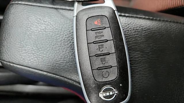 2024 Nissan Versa 1.6 SR