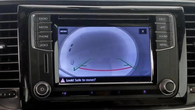 2018 Volkswagen Beetle 2.0T Coast
