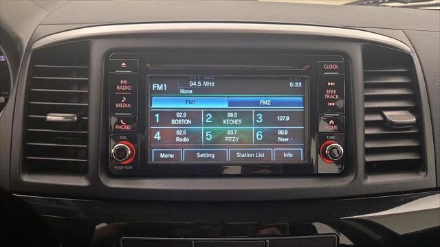 2017 Mitsubishi Lancer ES