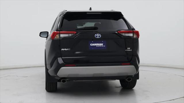 2023 Toyota RAV4 Hybrid SE