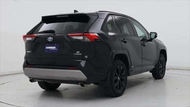 2023 Toyota RAV4 Hybrid SE