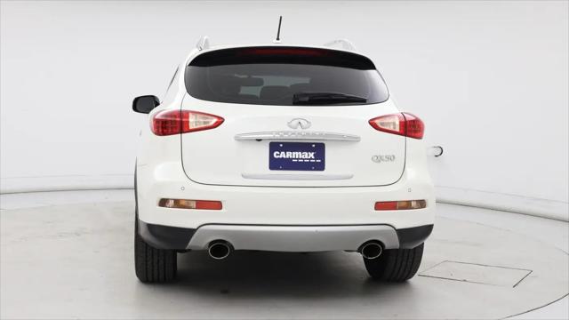 2017 INFINITI QX50 Standard