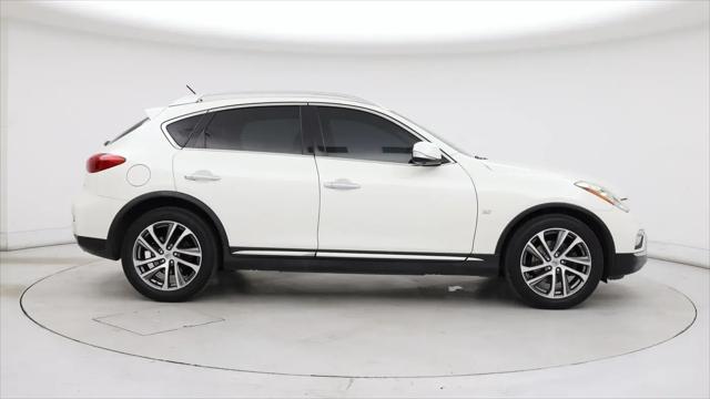 2017 INFINITI QX50 Standard