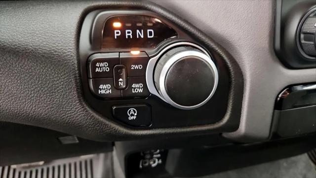2022 Ram 1500 Big Horn Crew Cab 4x4 5'7" Box