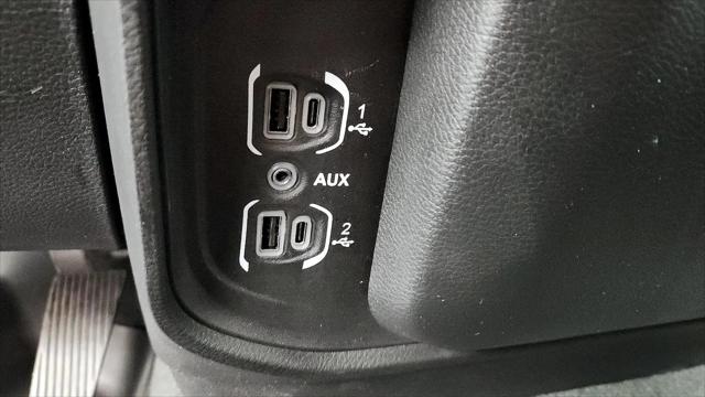 2022 Ram 1500 Big Horn Crew Cab 4x4 5'7" Box