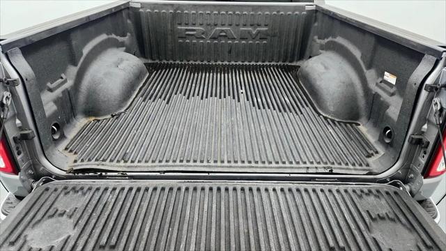 2022 Ram 1500 Big Horn Crew Cab 4x4 5'7" Box