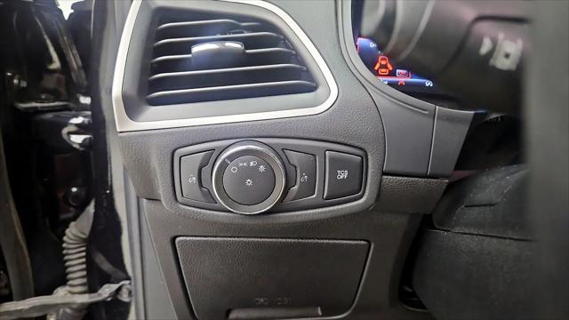 2022 Ford Edge SE