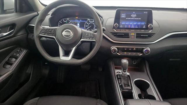 2022 Nissan Altima SV FWD