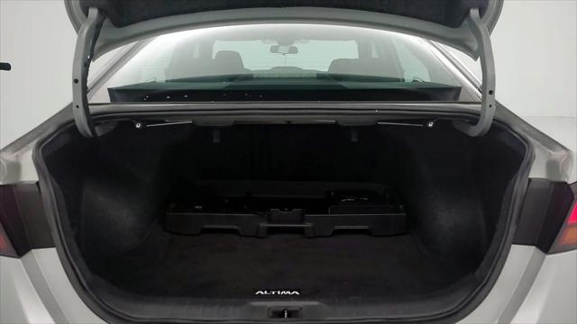 2022 Nissan Altima SV FWD