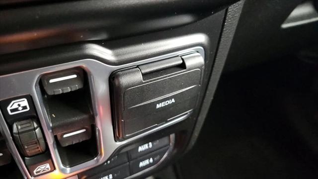 2023 Jeep Wrangler 4-Door Sahara 4x4