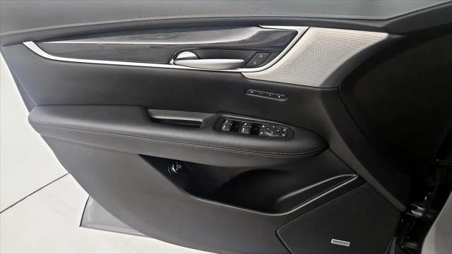 2023 Cadillac XT5 AWD Premium Luxury