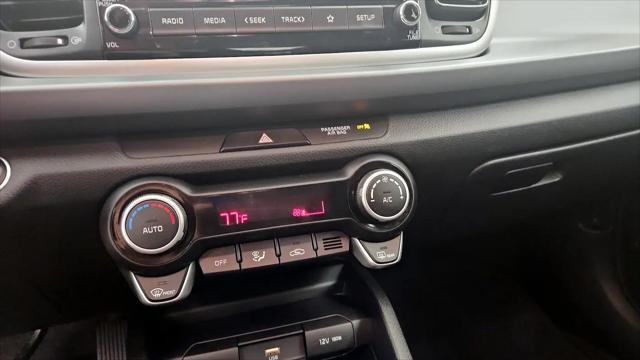 2022 Kia Rio 5 door S