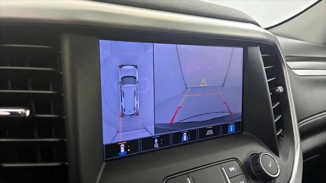 2023 GMC Acadia AWD SLT