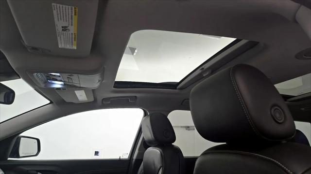 2023 GMC Acadia AWD SLT