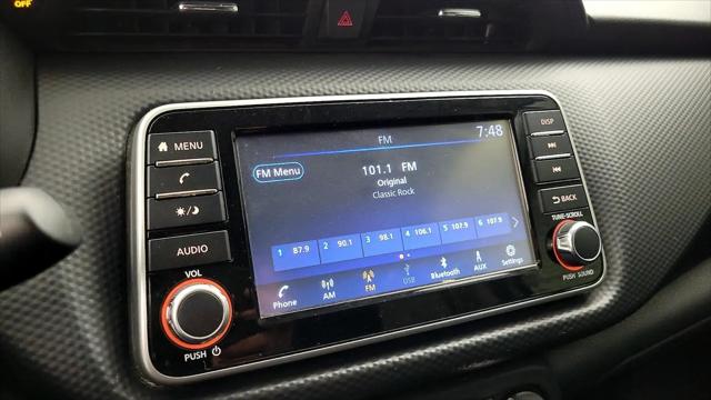 2023 Nissan Kicks S Xtronic CVT