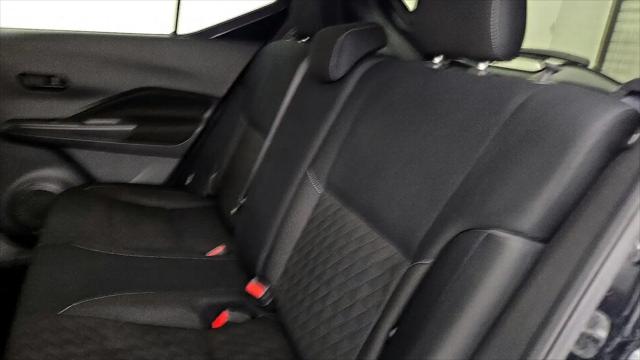 2021 Nissan Kicks S Xtronic CVT