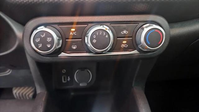 2021 Nissan Kicks S Xtronic CVT