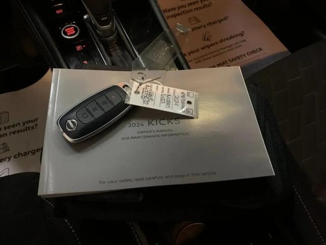 2024 Nissan Kicks SV Xtronic CVT