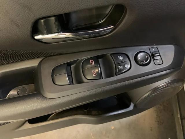 2024 Nissan Kicks SV Xtronic CVT