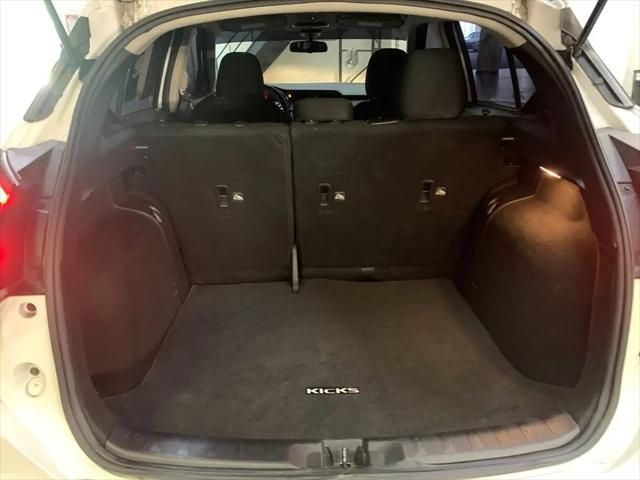 2024 Nissan Kicks SV Xtronic CVT