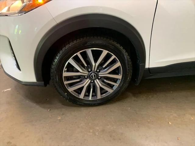 2024 Nissan Kicks SV Xtronic CVT