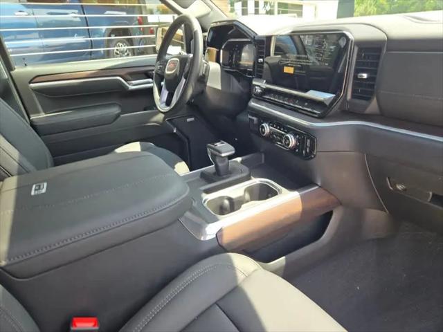 2026 GMC Sierra 1500 Crew Cab, Short Bed, SLT, 4WD