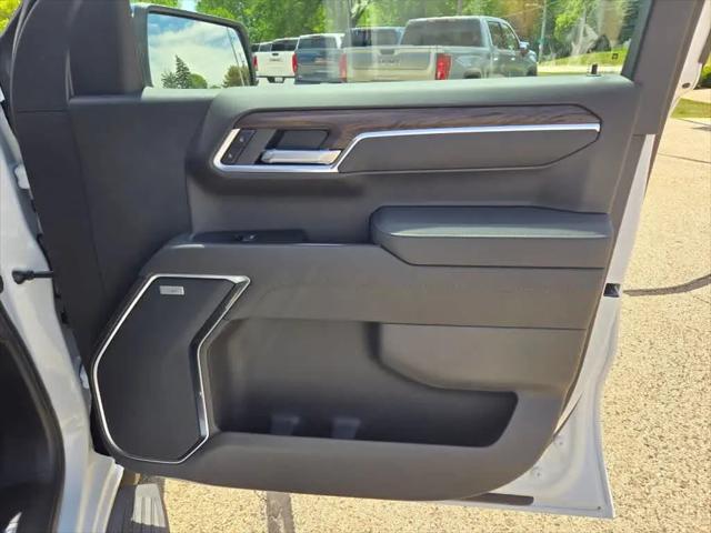 2026 GMC Sierra 1500 Crew Cab, Short Bed, SLT, 4WD