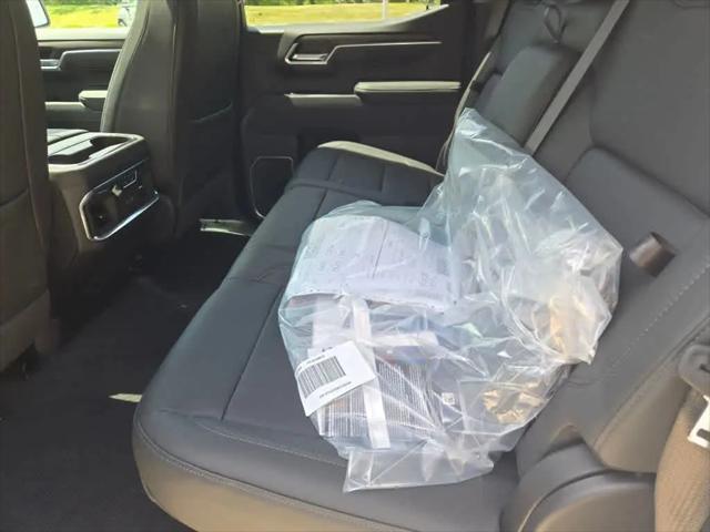2026 GMC Sierra 1500 Crew Cab, Short Bed, SLT, 4WD