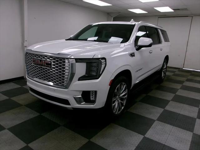 2022 GMC Yukon XL 4WD Denali for sale near Johnstown, OH