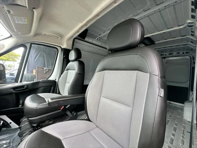 2026 Ram ProMaster 2500 Cargo Van Tradesman High Roof 159" WB w/Pass Seat