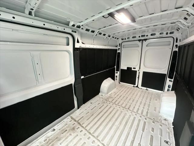 2026 Ram ProMaster 2500 Cargo Van Tradesman High Roof 159" WB w/Pass Seat
