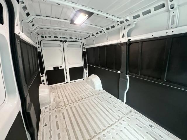 2026 Ram ProMaster 2500 Cargo Van Tradesman High Roof 159" WB w/Pass Seat