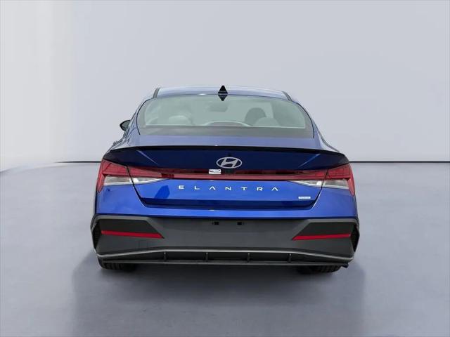 2025 Hyundai Elantra Hybrid SEL Sport
