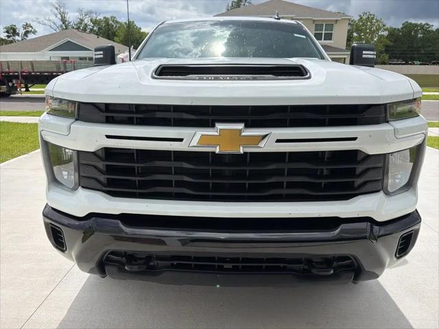 2024 Chevrolet Silverado 2500HD 4WD Crew Cab Standard Bed Custom