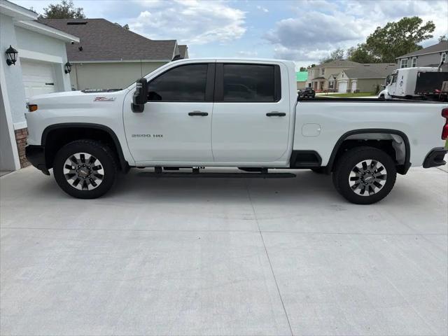 2024 Chevrolet Silverado 2500HD 4WD Crew Cab Standard Bed Custom