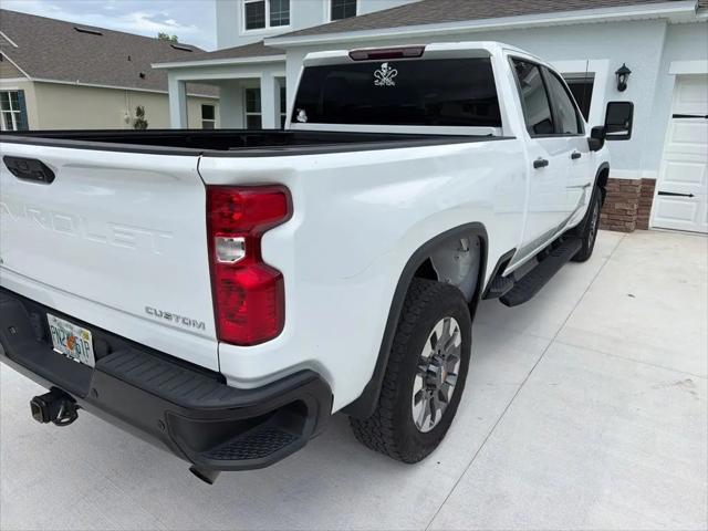 2024 Chevrolet Silverado 2500HD 4WD Crew Cab Standard Bed Custom