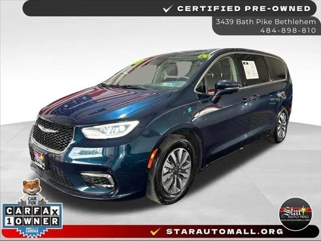 2023 Chrysler Pacifica Hybrid Touring L for sale in Bethlehem, PA