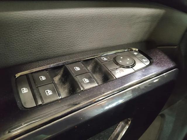 2022 Nissan Pathfinder SV 2WD