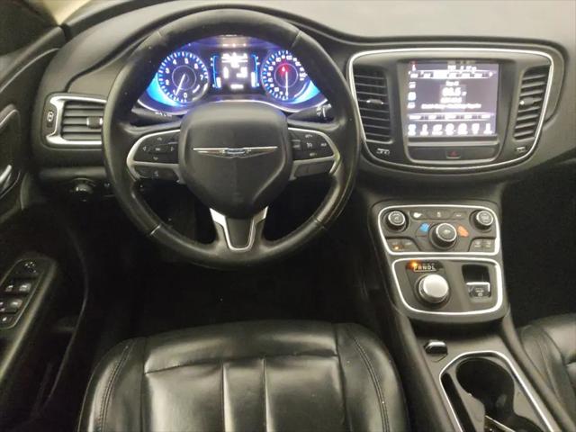 2017 Chrysler 200 Limited Platinum