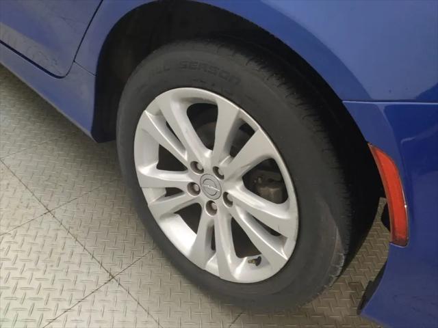 2017 Chrysler 200 Limited Platinum