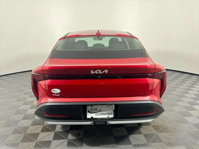 2026 Kia K4 LXS