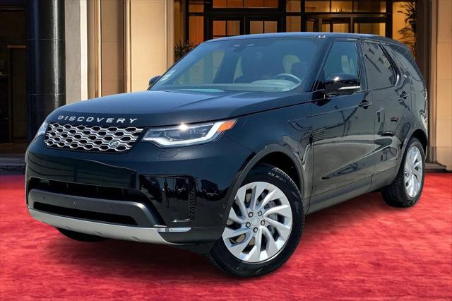 2025 Land Rover Discovery P300 S